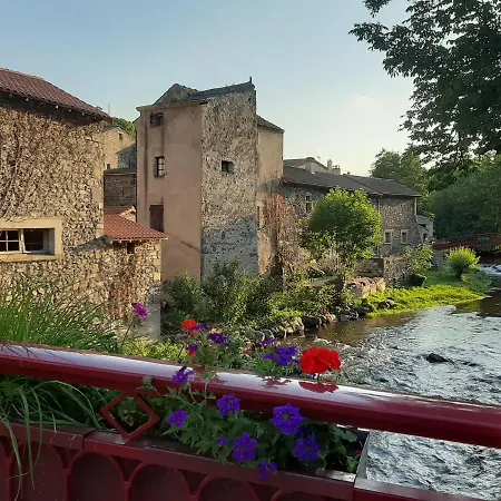 La Maison De Mika * Saint-Floret