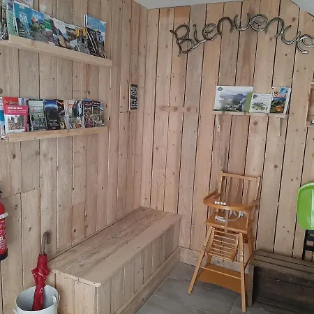 La Maison De Mika بيت للعطل Saint-Floret