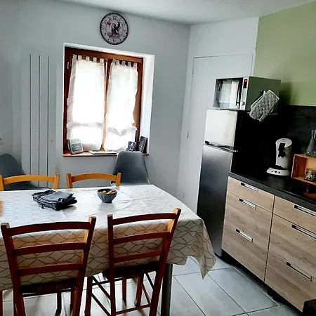 La Maison De Mika بيت للعطل