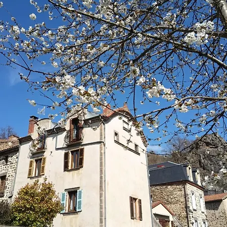 La Maison De Mika Semesterbostad Saint-Floret