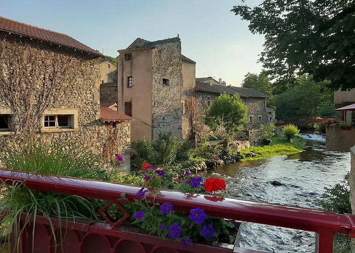 La Maison De Mika * Saint-Floret