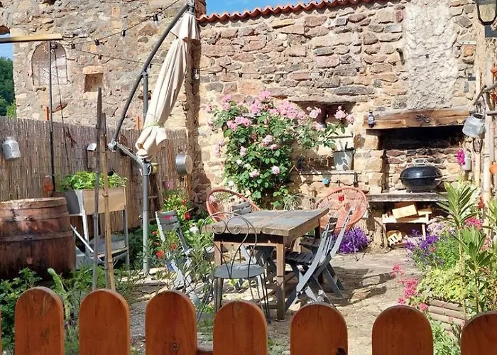 La Maison De Mika Saint-Floret